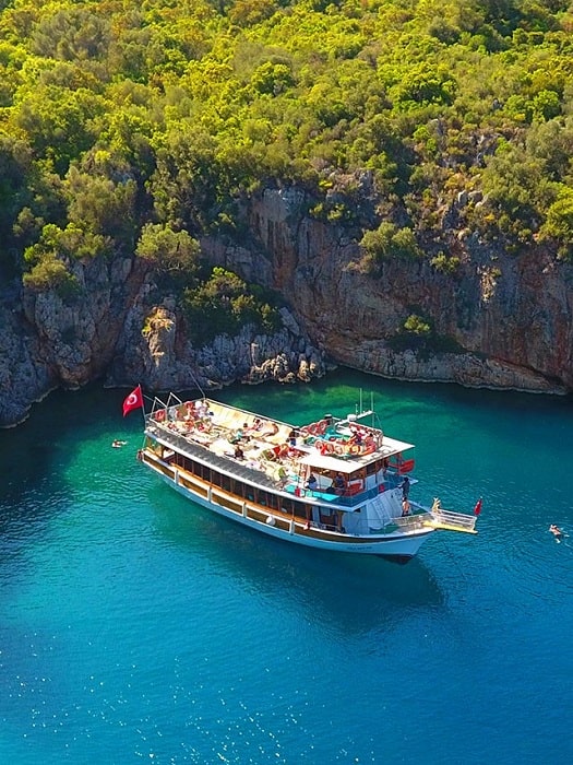 ÇEŞME TEKNE TURU